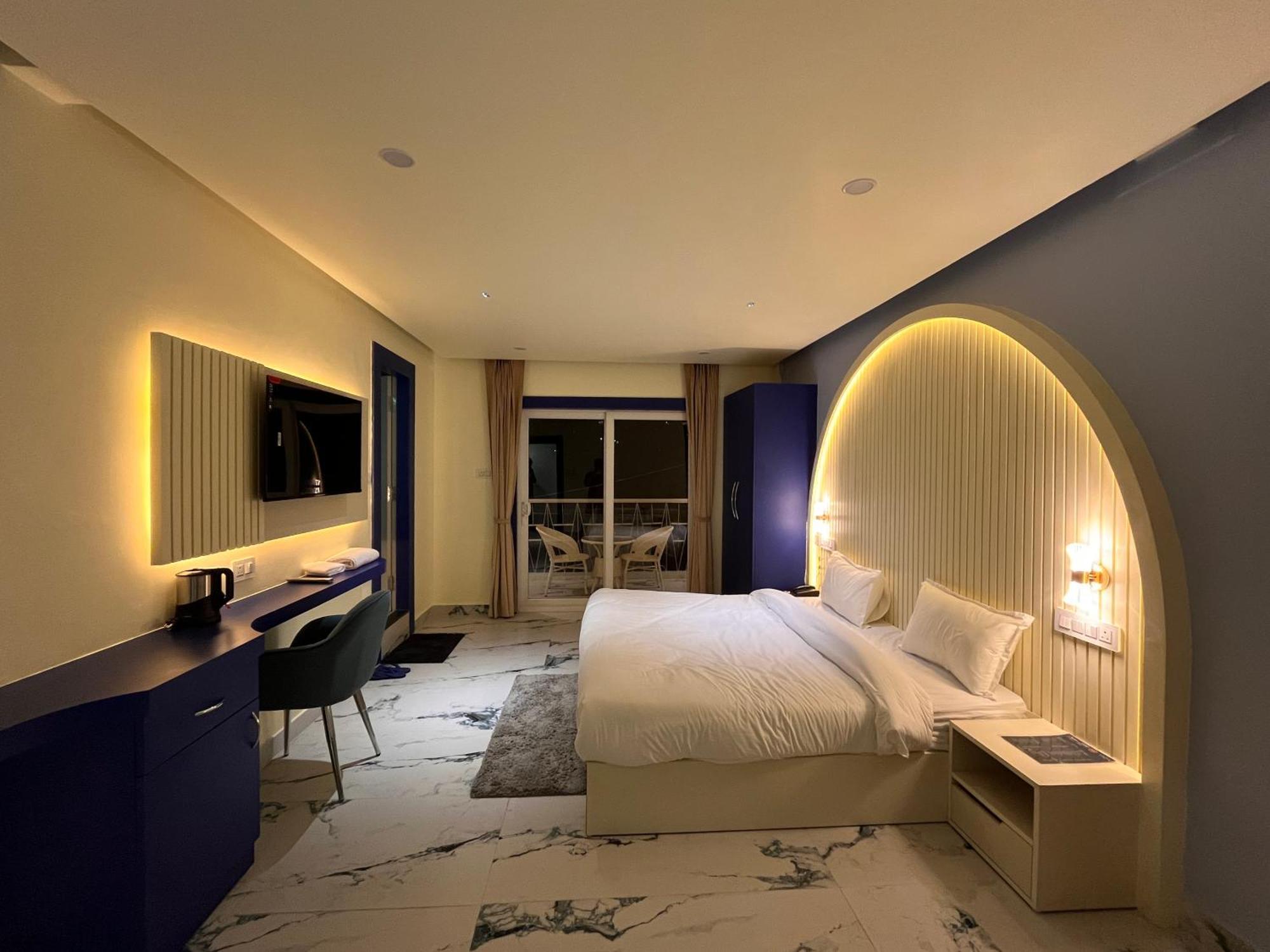 Spruce Hill Hotel & Restro Nainital Zewnętrze zdjęcie