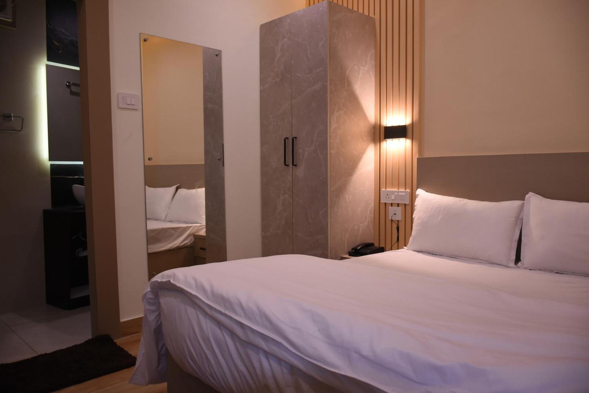 Spruce Hill Hotel & Restro Nainital Zewnętrze zdjęcie